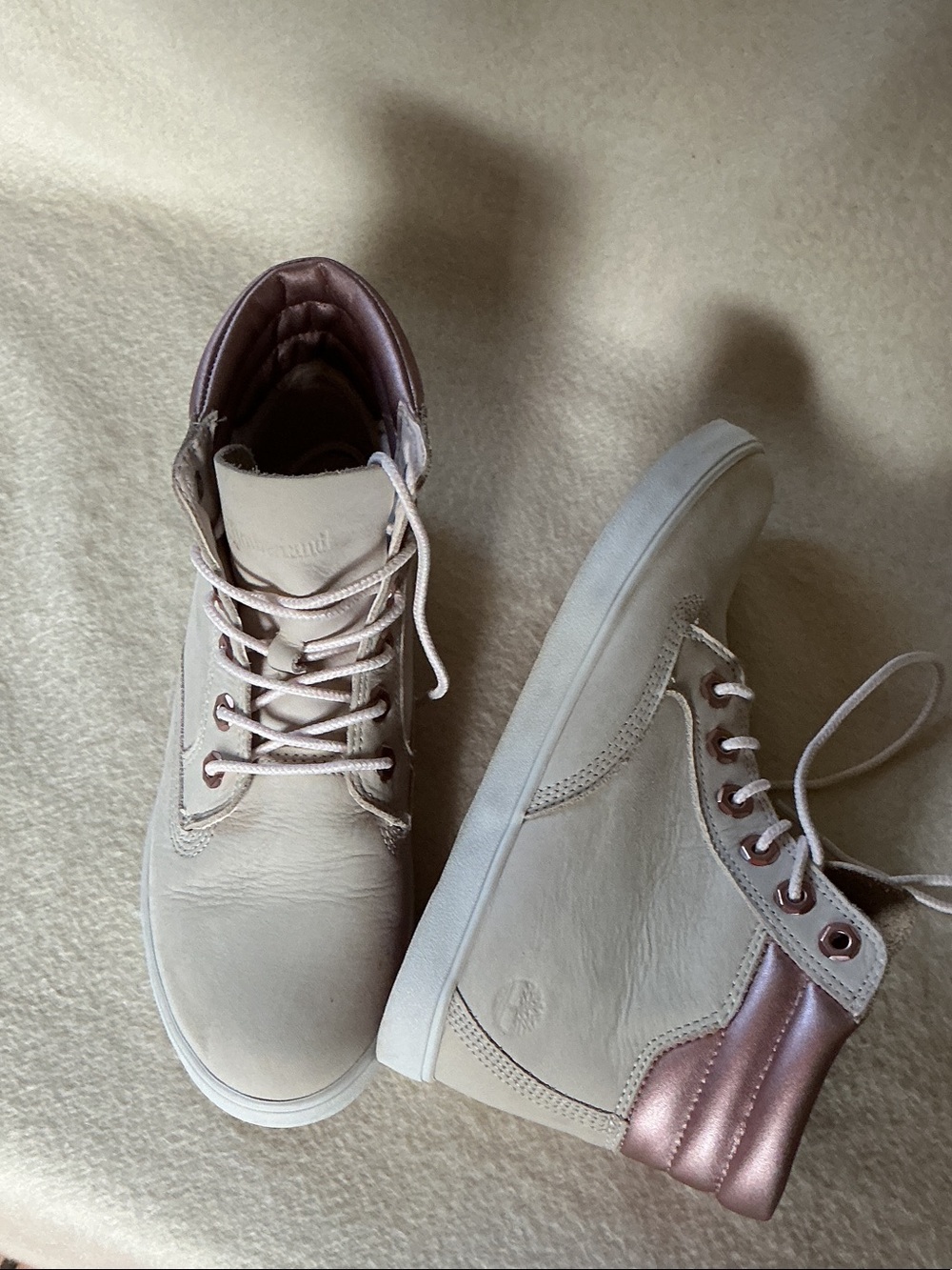 Timberland Cream Lace-Up Women's Boots with Rose Gold Ankle